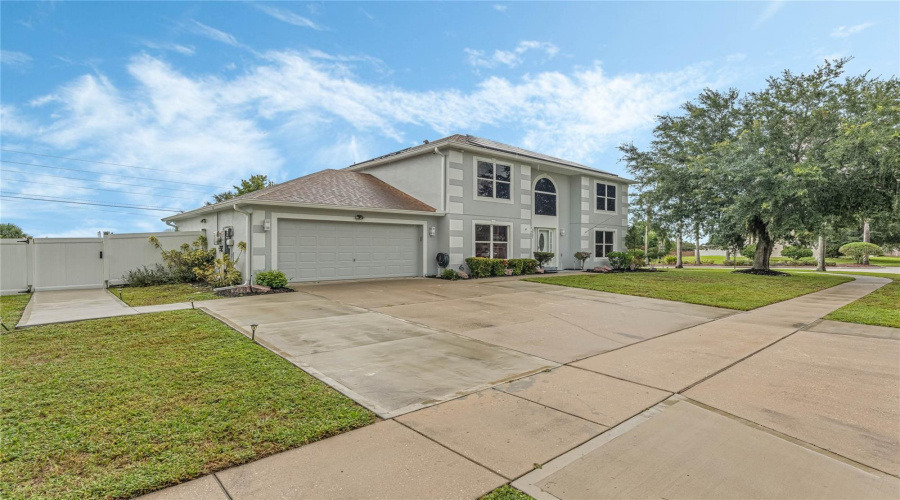 Kissimmee, Florida 34746, 4 Bedrooms Bedrooms, ,2 Bathroomsbathrooms,Residential,For Sale,Garrett Nicholas,Mfro6236684