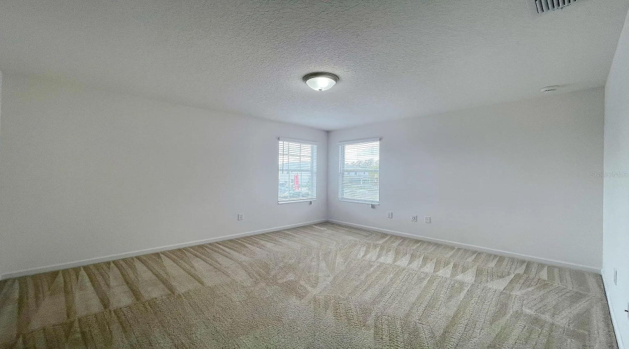 KISSIMMEE, Florida 34746, 6 Bedrooms Bedrooms, ,4 BathroomsBathrooms,Residential,For Sale,SHANTI,0,MFRO6267843