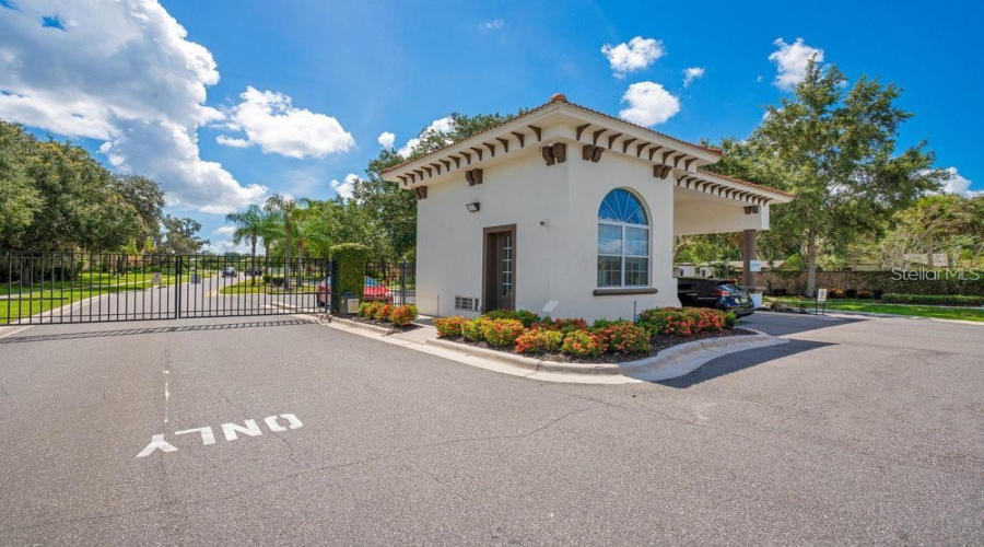 KISSIMMEE, Florida 34746, 6 Bedrooms Bedrooms, ,4 BathroomsBathrooms,Residential,For Sale,SHANTI,0,MFRO6267843