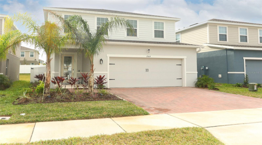 Davenport, Florida 33837, 5 Bedrooms Bedrooms, ,3 Bathroomsbathrooms,Residential,For Sale,Victoria,Mfro6268075