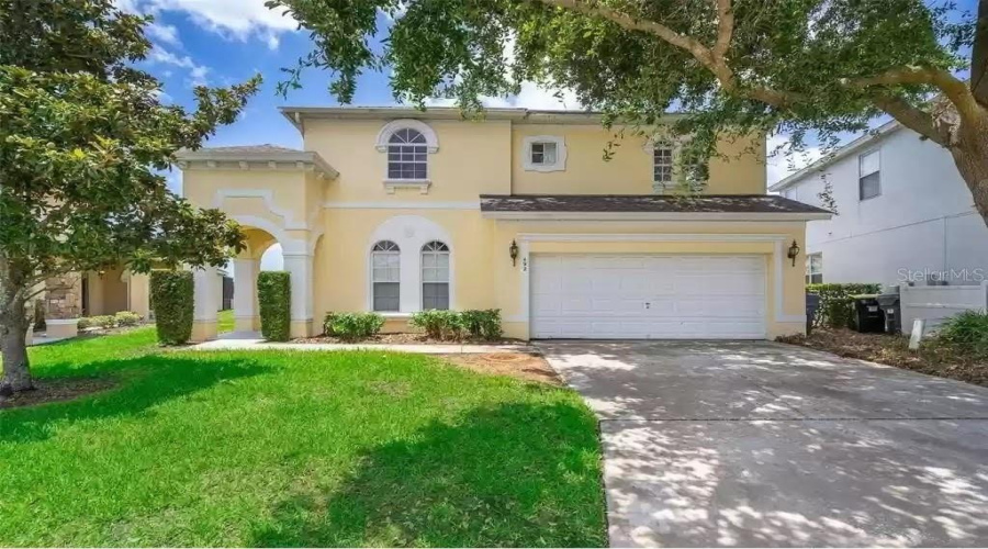 Davenport, Florida 33897, 5 Bedrooms Bedrooms, ,4 Bathroomsbathrooms,Residential,For Sale,Tupelo,Mfro6232513