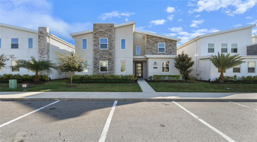 KISSIMMEE, Florida 34746, 9 Bedrooms Bedrooms, ,5 BathroomsBathrooms,Residential,For Sale,NARRATIVE,0,MFRTB8321367