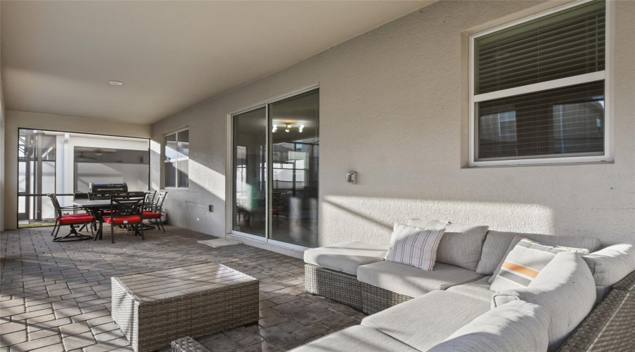KISSIMMEE, Florida 34746, 9 Bedrooms Bedrooms, ,5 BathroomsBathrooms,Residential,For Sale,NARRATIVE,0,MFRTB8321367