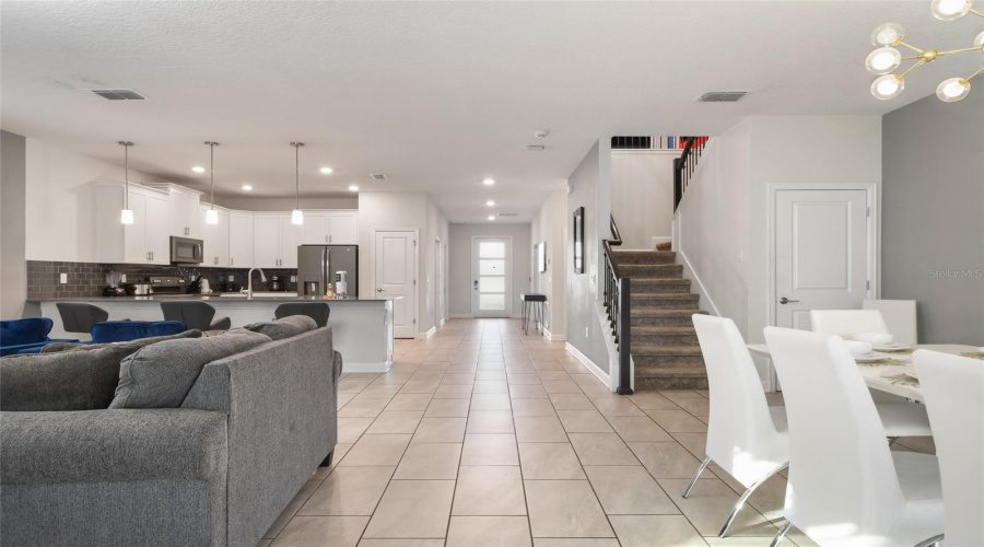 KISSIMMEE, Florida 34746, 9 Bedrooms Bedrooms, ,5 BathroomsBathrooms,Residential,For Sale,NARRATIVE,0,MFRTB8321367