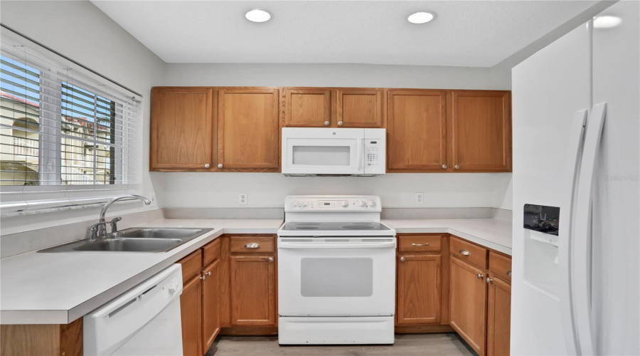 KISSIMMEE, Florida 34746, 3 Bedrooms Bedrooms, ,2 BathroomsBathrooms,Residential,For Sale,OSPREY COVE,MFRS5117837