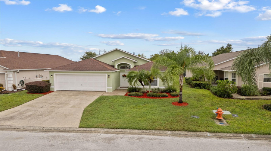 Davenport, Florida 33837, 4 Bedrooms Bedrooms, ,3 Bathroomsbathrooms,Residential,For Sale,Kimberly Point,Mfro6249204