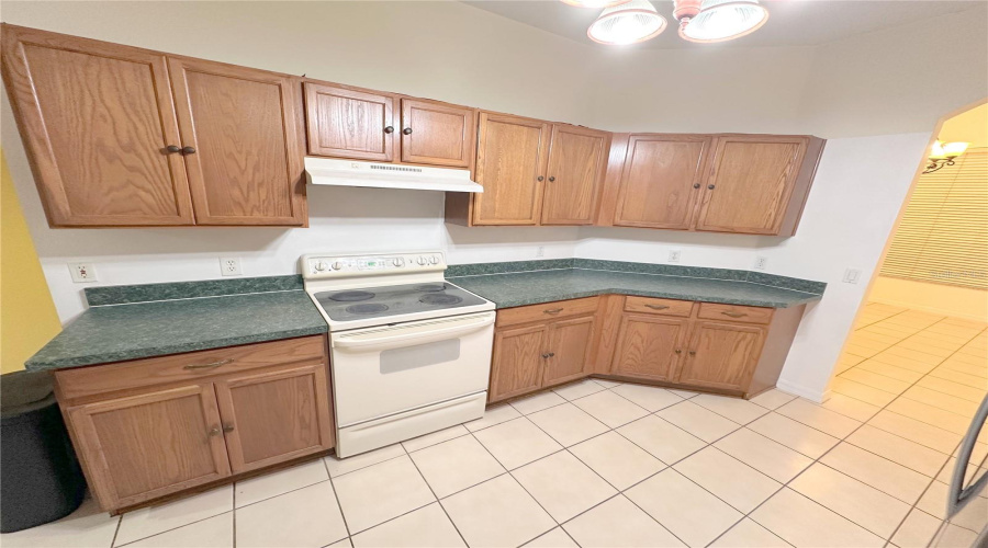 Kissimmee, Florida 34746, 3 Bedrooms Bedrooms, ,2 Bathroomsbathrooms,Residential,For Sale,Huron,Mfro6267565