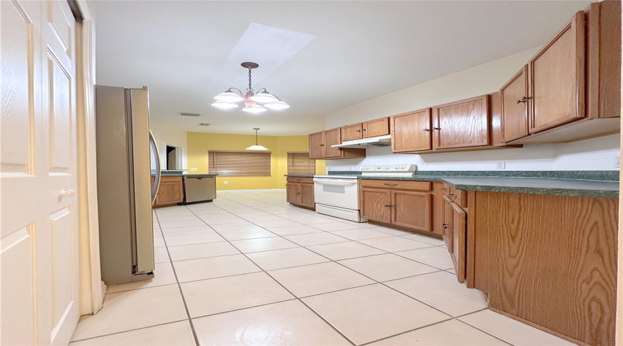 Kissimmee, Florida 34746, 3 Bedrooms Bedrooms, ,2 Bathroomsbathrooms,Residential,For Sale,Huron,Mfro6267565