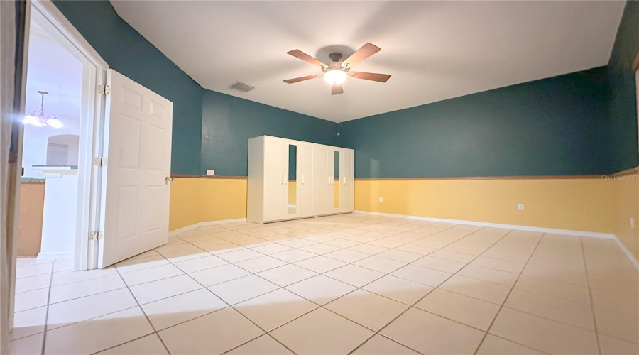 Kissimmee, Florida 34746, 3 Bedrooms Bedrooms, ,2 Bathroomsbathrooms,Residential,For Sale,Huron,Mfro6267565