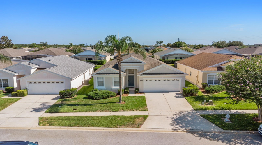 Kissimmee, Florida 34747, 4 Bedrooms Bedrooms, ,3 Bathroomsbathrooms,Residential,For Sale,Fan Palm,Mfro6268599