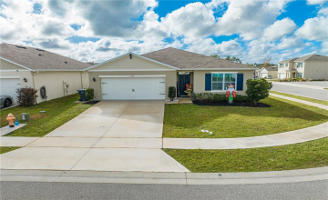 Davenport, Florida 33897, 4 Bedrooms Bedrooms, ,2 Bathroomsbathrooms,Residential,For Sale,Iguana,Mfrs5117891