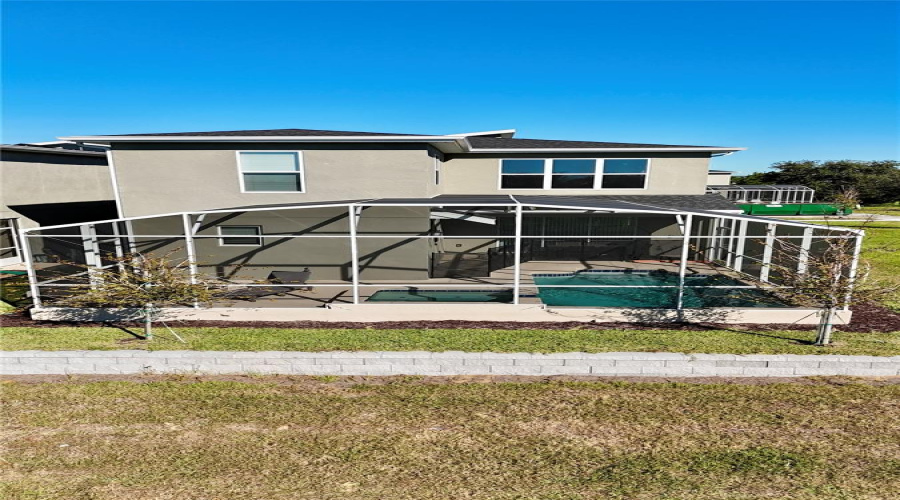 Davenport, Florida 33896, 5 Bedrooms Bedrooms, ,5 Bathroomsbathrooms,Residential,For Sale,Takeaway,Mfro6268234