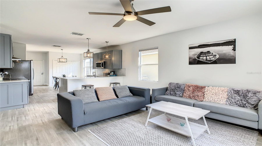 DAVENPORT, Florida 33837, 3 Bedrooms Bedrooms, ,2 BathroomsBathrooms,Residential,For Sale,KNOLLWOOD,MFRG5090942