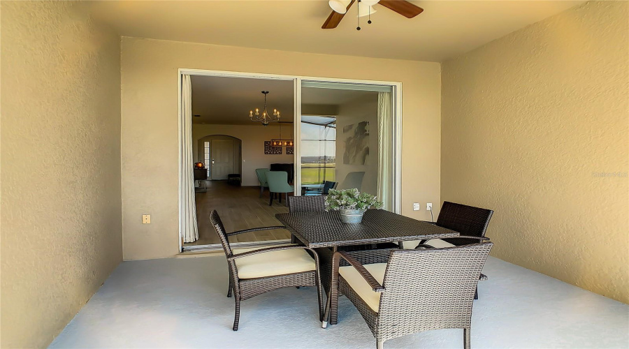 DAVENPORT, Florida 33837, 3 Bedrooms Bedrooms, ,2 BathroomsBathrooms,Residential,For Sale,KNOLLWOOD,MFRG5090942
