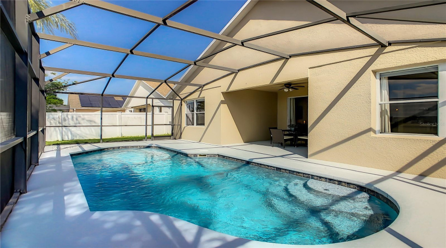 DAVENPORT, Florida 33837, 3 Bedrooms Bedrooms, ,2 BathroomsBathrooms,Residential,For Sale,KNOLLWOOD,MFRG5090942