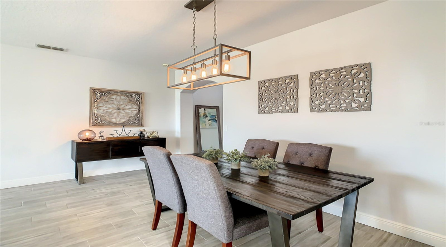 DAVENPORT, Florida 33837, 3 Bedrooms Bedrooms, ,2 BathroomsBathrooms,Residential,For Sale,KNOLLWOOD,MFRG5090942