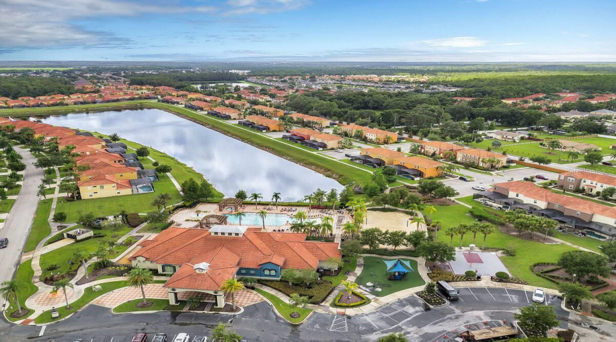 Kissimmee, Florida 34746, 3 Bedrooms Bedrooms, ,2 Bathroomsbathrooms,Residential,For Sale,Las Fuentes,Mfro6268881