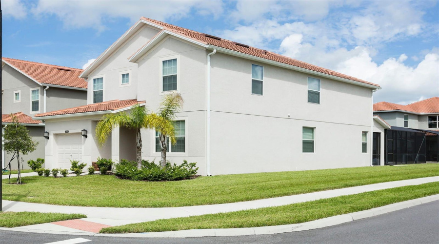 Kissimmee, Florida 34747, 5 Bedrooms Bedrooms, ,5 Bathroomsbathrooms,Residential,For Sale,Buccaneer Palm,Mfrs5118004