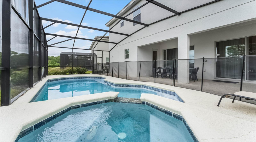 Kissimmee, Florida 34746, 12 Bedrooms Bedrooms, ,11 Bathroomsbathrooms,Residential,For Sale,Marcello,Mfro6268324