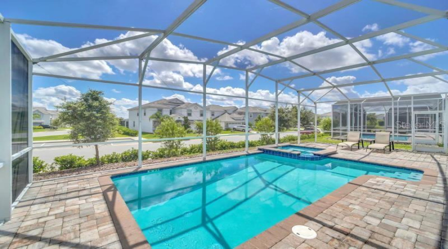 Davenport, Florida 33896, 8 Bedrooms Bedrooms, ,5 Bathroomsbathrooms,Residential,For Sale,Maidstone,Mfro6204036