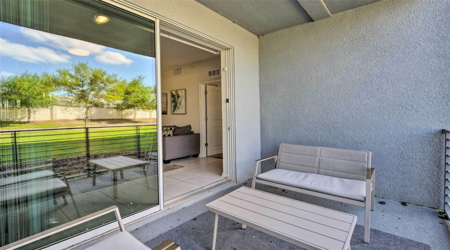 Kissimmee, Florida 34746, 2 Bedrooms Bedrooms, ,2 Bathroomsbathrooms,Residential,For Sale,Clock Tower,Mfrfc306183