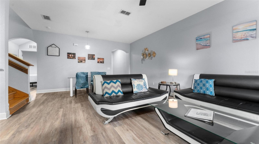 DAVENPORT, Florida 33897, 4 Bedrooms Bedrooms, ,3 BathroomsBathrooms,Residential,For Sale,CALABRIA,0,MFRO6269807
