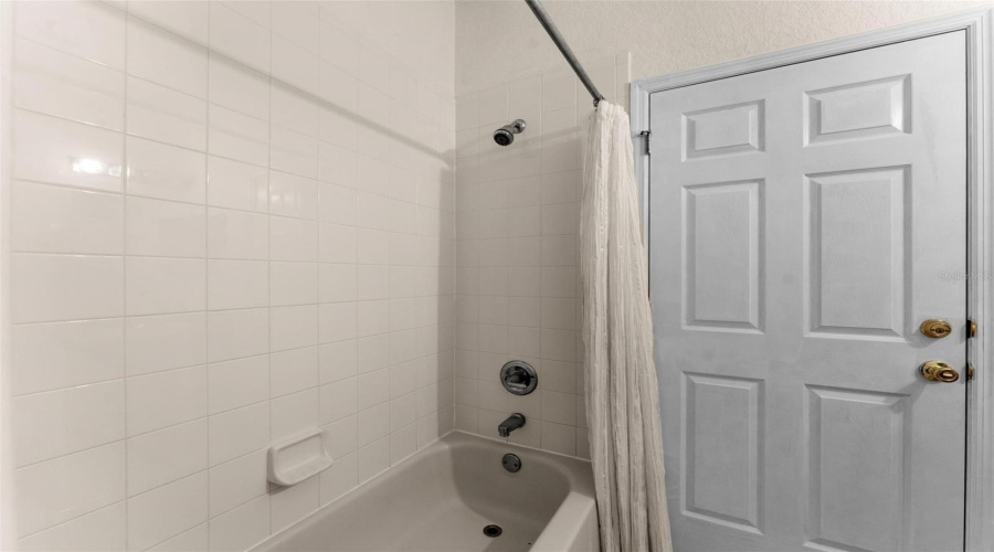 DAVENPORT, Florida 33897, 4 Bedrooms Bedrooms, ,3 BathroomsBathrooms,Residential,For Sale,CALABRIA,0,MFRO6269807
