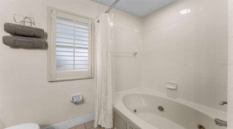 DAVENPORT, Florida 33897, 4 Bedrooms Bedrooms, ,3 BathroomsBathrooms,Residential,For Sale,CALABRIA,0,MFRO6269807