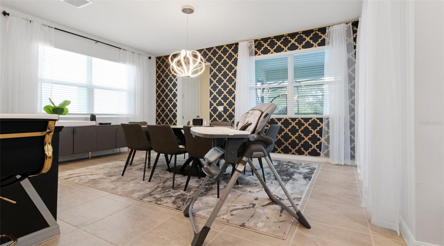 KISSIMMEE, Florida 34747, 6 Bedrooms Bedrooms, ,4 BathroomsBathrooms,Residential,For Sale,TROPICAL PALMS,0,MFRS5118043