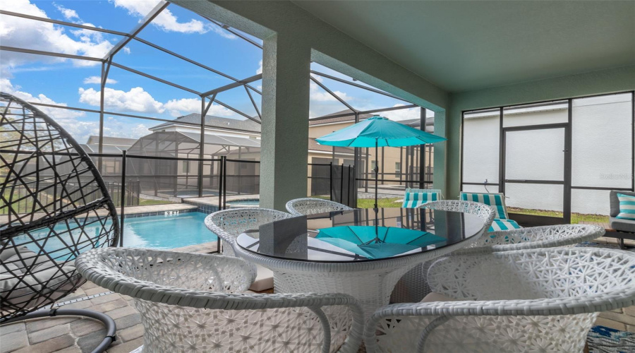 KISSIMMEE, Florida 34747, 6 Bedrooms Bedrooms, ,4 BathroomsBathrooms,Residential,For Sale,TROPICAL PALMS,0,MFRS5118043