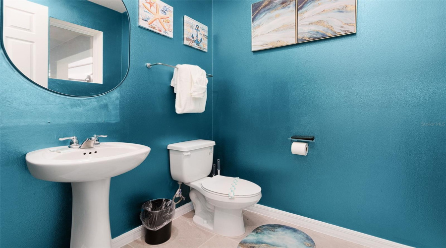 KISSIMMEE, Florida 34747, 6 Bedrooms Bedrooms, ,4 BathroomsBathrooms,Residential,For Sale,TROPICAL PALMS,0,MFRS5118043