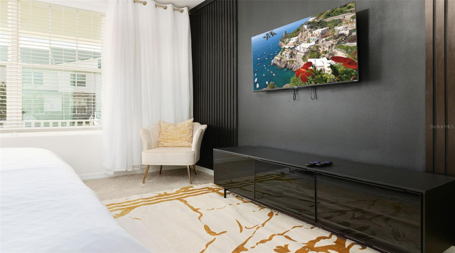 KISSIMMEE, Florida 34747, 6 Bedrooms Bedrooms, ,4 BathroomsBathrooms,Residential,For Sale,TROPICAL PALMS,0,MFRS5118043