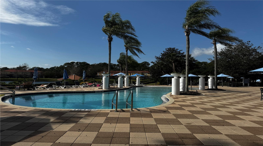 Kissimmee, Florida 34747, 4 Bedrooms Bedrooms, ,3 Bathroomsbathrooms,Residential,For Sale,Yellow Lantana,Mfro6268499
