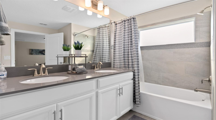 Davenport, Florida 33896, 4 Bedrooms Bedrooms, ,3 Bathroomsbathrooms,Residential,For Sale,Cabot Cliffs,Mfrtb8335913
