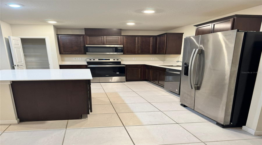 Davenport, Florida 33837, 3 Bedrooms Bedrooms, ,2 Bathroomsbathrooms,Residential,For Sale,Aspen,Mfrs5118031