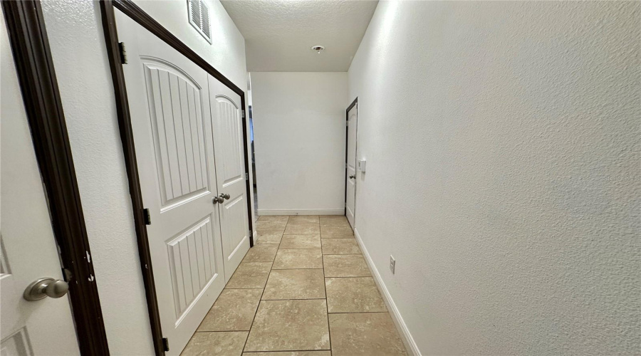 Davenport, Florida 33837, 6 Bedrooms Bedrooms, ,4 Bathroomsbathrooms,Residential,For Sale,Oakbourne,Mfrs5118166