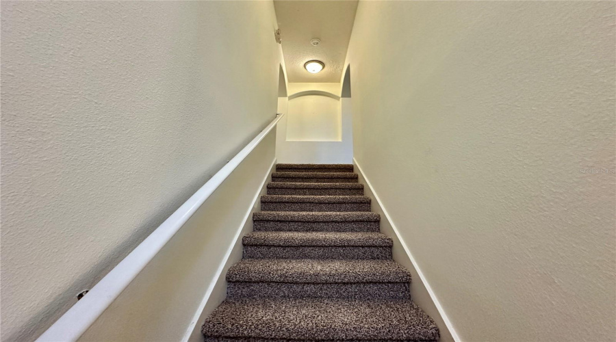 Davenport, Florida 33837, 6 Bedrooms Bedrooms, ,4 Bathroomsbathrooms,Residential,For Sale,Oakbourne,Mfrs5118166