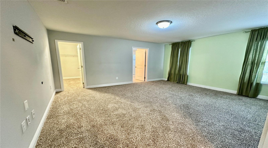 Davenport, Florida 33837, 6 Bedrooms Bedrooms, ,4 Bathroomsbathrooms,Residential,For Sale,Oakbourne,Mfrs5118166