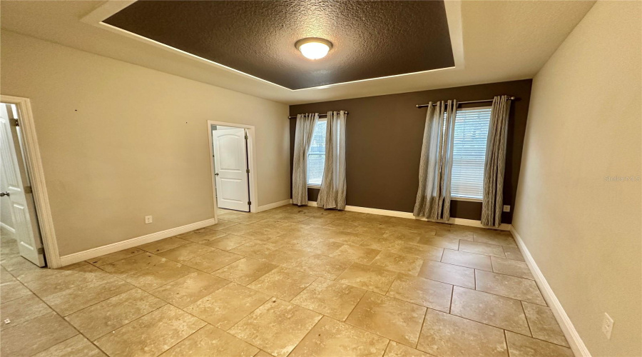 Davenport, Florida 33837, 6 Bedrooms Bedrooms, ,4 Bathroomsbathrooms,Residential,For Sale,Oakbourne,Mfrs5118166