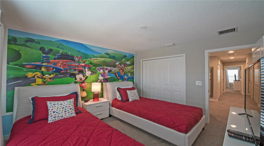 KISSIMMEE, Florida 34746, 4 Bedrooms Bedrooms, ,3 BathroomsBathrooms,Residential,For Sale,LE REVE,0,MFRO6192671