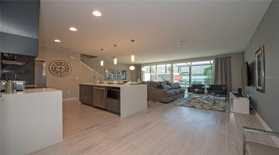 KISSIMMEE, Florida 34746, 4 Bedrooms Bedrooms, ,3 BathroomsBathrooms,Residential,For Sale,LE REVE,0,MFRO6192671