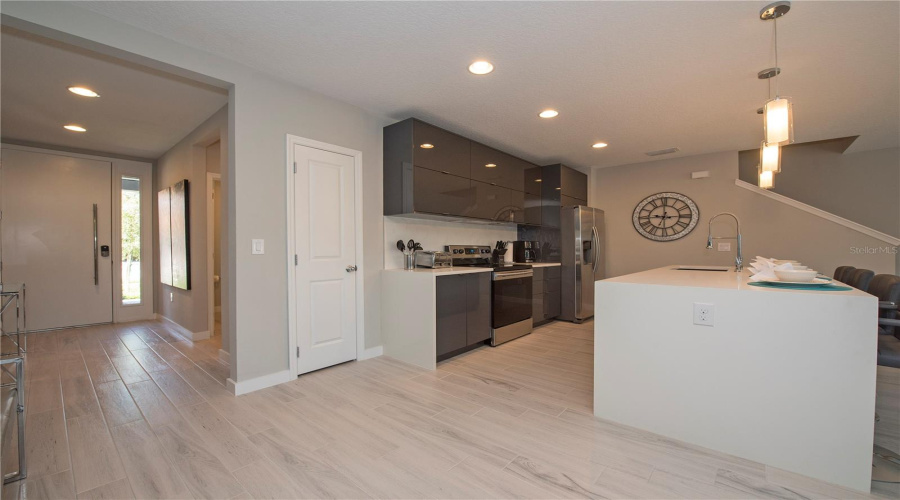 KISSIMMEE, Florida 34746, 4 Bedrooms Bedrooms, ,3 BathroomsBathrooms,Residential,For Sale,LE REVE,0,MFRO6192671