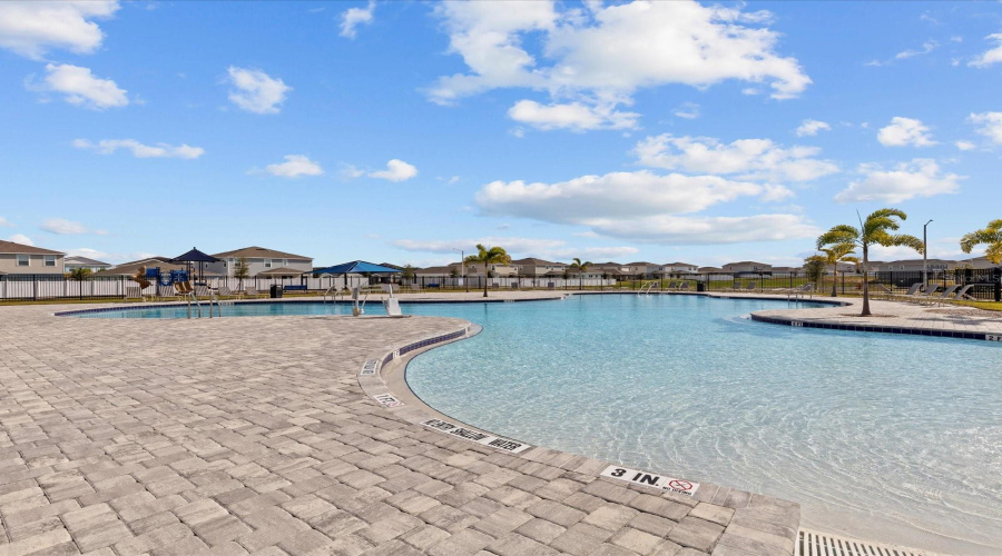 Davenport, Florida 33837, 3 Bedrooms Bedrooms, ,2 Bathroomsbathrooms,Residential,For Sale,Brisbane,Mfro6269845