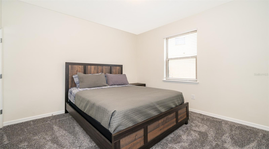 Davenport, Florida 33837, 5 Bedrooms Bedrooms, ,4 Bathroomsbathrooms,Residential,For Sale,Misty Oak,Mfrs5118137