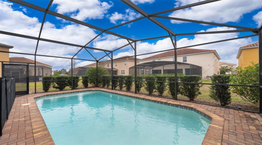 Davenport, Florida 33837, 5 Bedrooms Bedrooms, ,4 Bathroomsbathrooms,Residential,For Sale,Misty Oak,Mfrs5118137