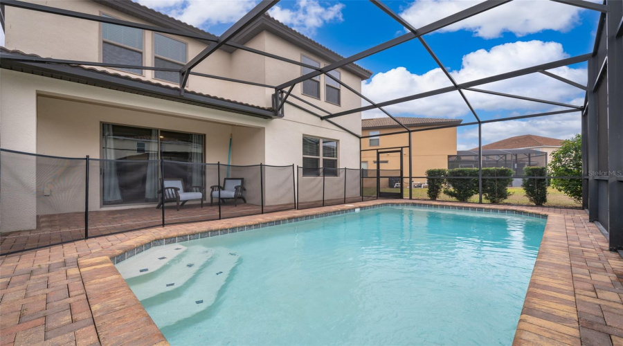 Davenport, Florida 33837, 5 Bedrooms Bedrooms, ,4 Bathroomsbathrooms,Residential,For Sale,Misty Oak,Mfrs5118137