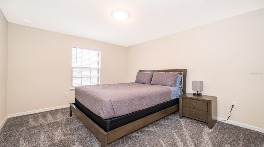 Davenport, Florida 33837, 5 Bedrooms Bedrooms, ,4 Bathroomsbathrooms,Residential,For Sale,Misty Oak,Mfrs5118137
