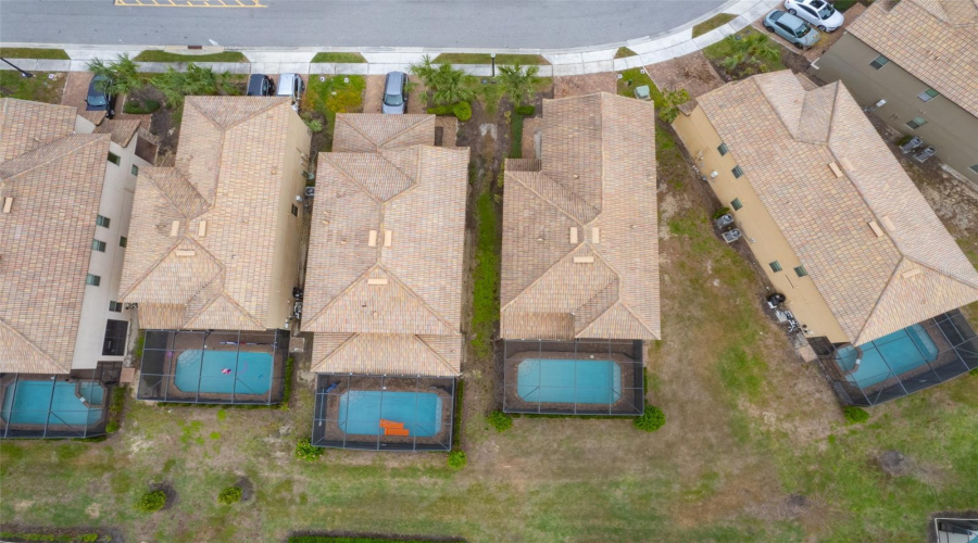 Davenport, Florida 33837, 5 Bedrooms Bedrooms, ,4 Bathroomsbathrooms,Residential,For Sale,Misty Oak,Mfrs5118137