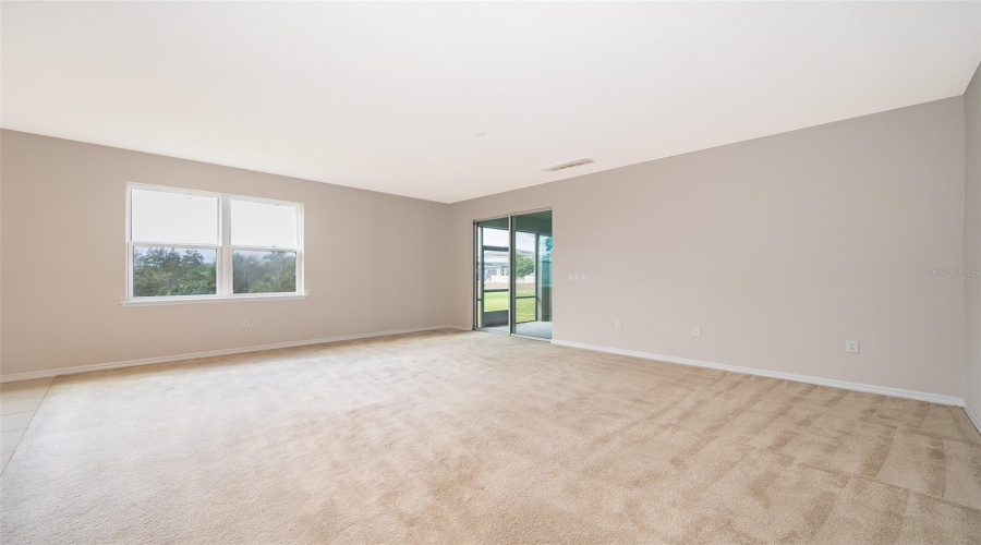 Davenport, Florida 33837, 4 Bedrooms Bedrooms, ,2 Bathroomsbathrooms,Residential,For Sale,Seattle Slew,Mfrs5117921