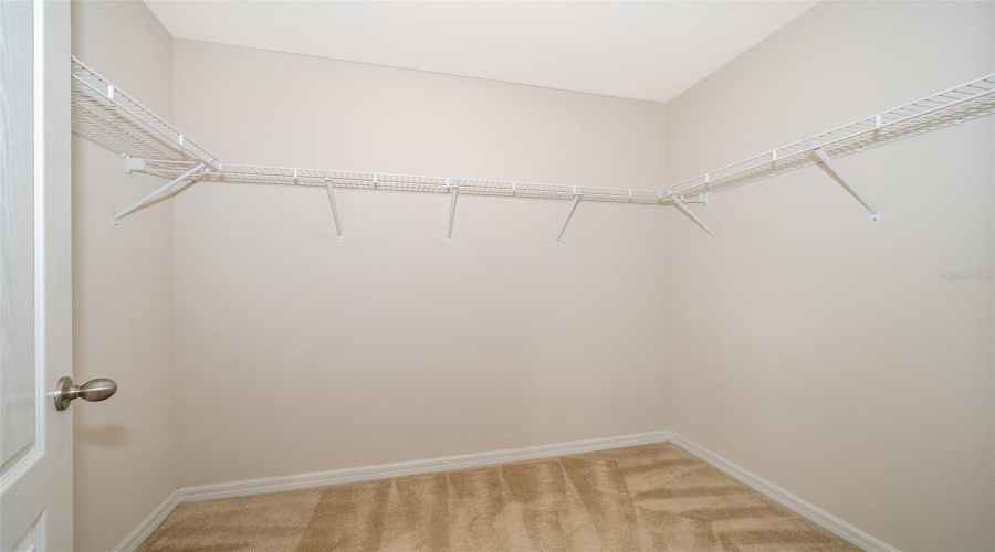 Davenport, Florida 33837, 4 Bedrooms Bedrooms, ,2 Bathroomsbathrooms,Residential,For Sale,Seattle Slew,Mfrs5117921